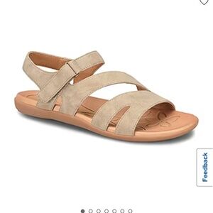 NWT BOC by Born Hollyn Adjustable Strap Footbed Sandals Color - TAN  SIZE 7